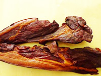 冬天腌臘肉3種調(diào)料，臘肉瞬間入味還久放不壞